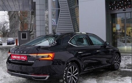 Skoda Superb III рестайлинг, 2025 год, 3 499 000 рублей, 3 фотография