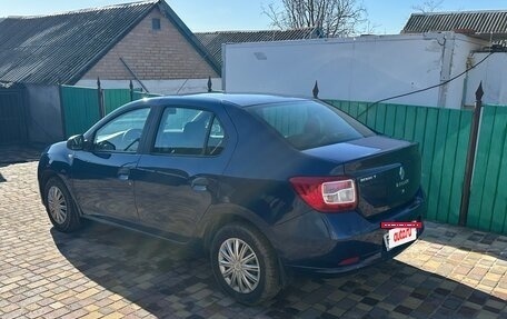 Renault Logan II, 2014 год, 800 000 рублей, 4 фотография