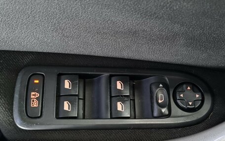 Peugeot 308 II, 2011 год, 570 000 рублей, 15 фотография