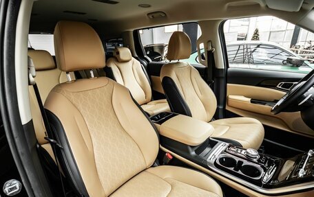 KIA Carnival, 2022 год, 4 290 000 рублей, 31 фотография