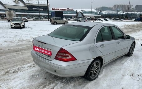 Mercedes-Benz C-Класс, 2000 год, 450 000 рублей, 3 фотография