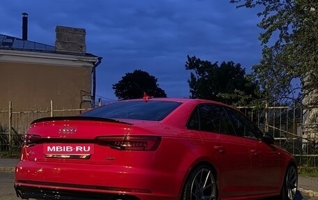 Audi A4, 2016 год, 2 500 000 рублей, 2 фотография