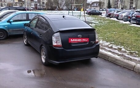 Toyota Prius, 2005 год, 400 000 рублей, 2 фотография