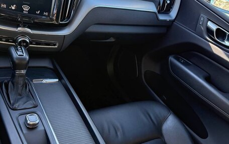 Volvo XC60 II, 2018 год, 3 250 000 рублей, 14 фотография