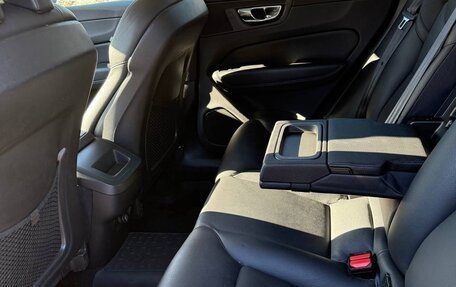 Volvo XC60 II, 2018 год, 3 250 000 рублей, 20 фотография