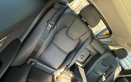 Volvo XC60 II, 2018 год, 3 250 000 рублей, 17 фотография