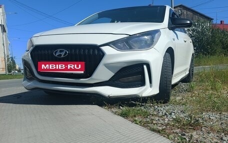Hyundai Solaris II рестайлинг, 2018 год, 1 200 000 рублей, 10 фотография