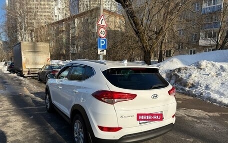 Hyundai Tucson III, 2017 год, 1 677 000 рублей, 6 фотография