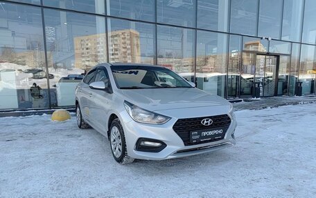 Hyundai Solaris II рестайлинг, 2018 год, 1 199 800 рублей, 3 фотография