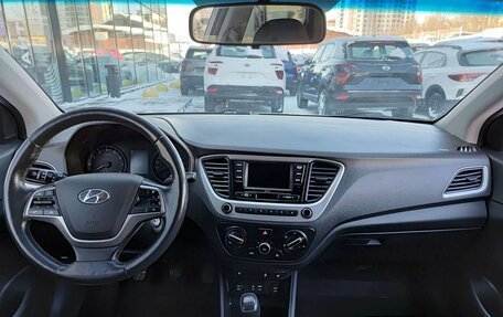 Hyundai Solaris II рестайлинг, 2018 год, 1 199 800 рублей, 17 фотография