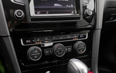 Volkswagen Golf VII, 2013 год, 1 558 000 рублей, 11 фотография