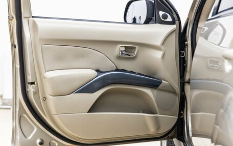 Mitsubishi Outlander III рестайлинг 3, 2008 год, 998 000 рублей, 16 фотография