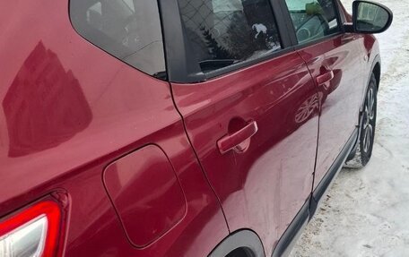 Nissan Qashqai, 2010 год, 830 000 рублей, 3 фотография