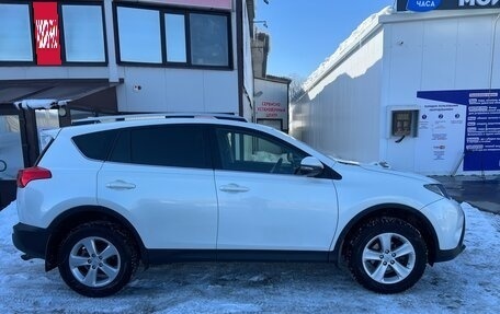 Toyota RAV4, 2013 год, 1 795 000 рублей, 4 фотография