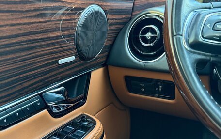 Jaguar XJ IV (X351), 2011 год, 1 535 000 рублей, 26 фотография