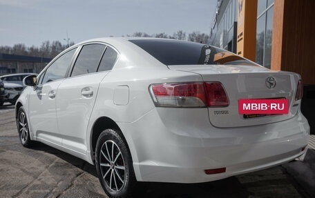 Toyota Avensis III рестайлинг, 2011 год, 1 078 000 рублей, 3 фотография