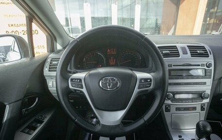 Toyota Avensis III рестайлинг, 2011 год, 1 078 000 рублей, 17 фотография