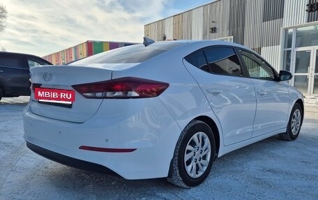 Hyundai Elantra VI рестайлинг, 2018 год, 1 130 000 рублей, 4 фотография