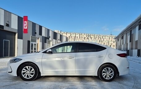 Hyundai Elantra VI рестайлинг, 2018 год, 1 130 000 рублей, 6 фотография