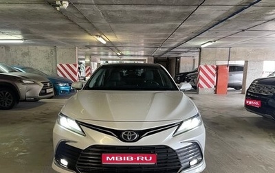 Toyota Camry, 2022 год, 4 000 000 рублей, 1 фотография