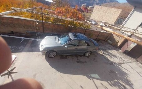 Mercedes-Benz C-Класс, 2004 год, 750 000 рублей, 8 фотография