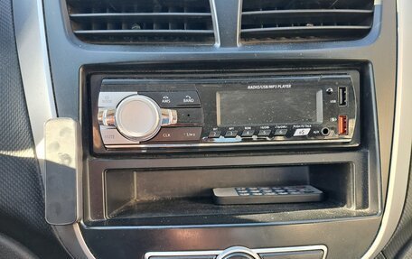 Hyundai Solaris II рестайлинг, 2011 год, 535 000 рублей, 8 фотография