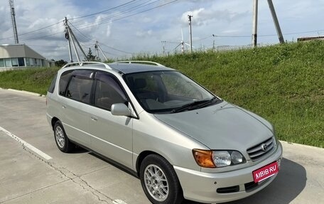 Toyota Ipsum II, 1998 год, 550 000 рублей, 9 фотография