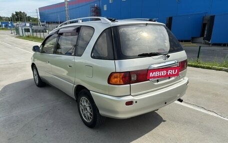 Toyota Ipsum II, 1998 год, 550 000 рублей, 5 фотография