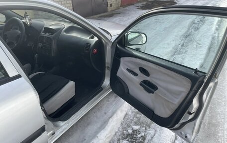 Mitsubishi Carisma I, 2001 год, 258 000 рублей, 8 фотография