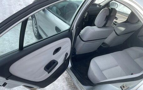 Mitsubishi Carisma I, 2001 год, 258 000 рублей, 6 фотография