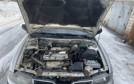 Mitsubishi Carisma I, 2001 год, 258 000 рублей, 19 фотография