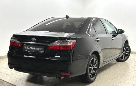 Toyota Camry, 2018 год, 2 589 000 рублей, 4 фотография