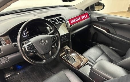 Toyota Camry, 2018 год, 2 589 000 рублей, 12 фотография