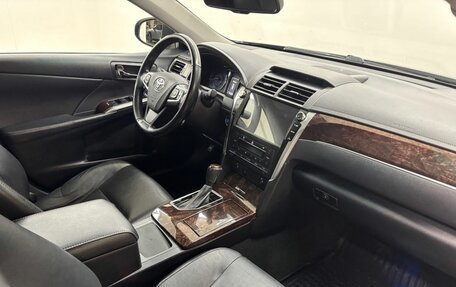 Toyota Camry, 2018 год, 2 589 000 рублей, 13 фотография