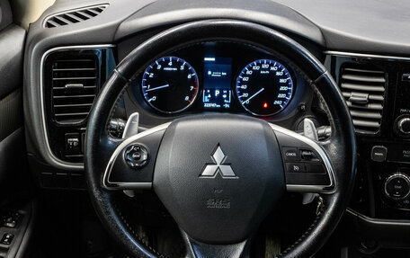 Mitsubishi Outlander III рестайлинг 3, 2014 год, 1 299 000 рублей, 6 фотография