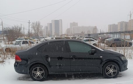 Volkswagen Polo VI (EU Market), 2012 год, 750 000 рублей, 4 фотография