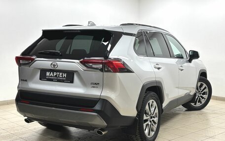 Toyota RAV4, 2021 год, 3 420 000 рублей, 4 фотография