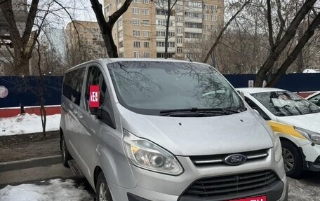 Ford Tourneo Custom I рестайлинг, 2014 год, 1 800 000 рублей, 2 фотография