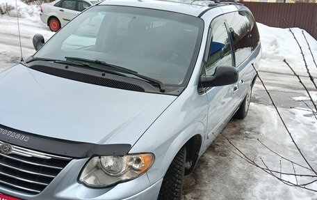 Chrysler Town & Country IV, 2005 год, 1 170 000 рублей, 4 фотография