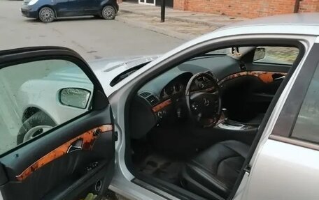 Mercedes-Benz E-Класс, 2002 год, 950 000 рублей, 7 фотография