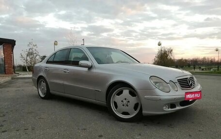 Mercedes-Benz E-Класс, 2002 год, 950 000 рублей, 3 фотография