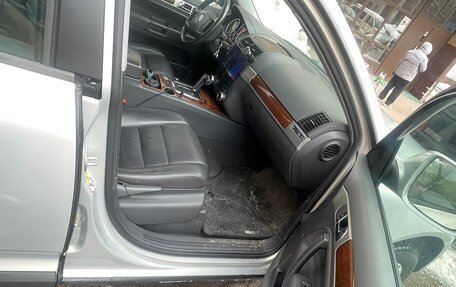 Volkswagen Touareg III, 2007 год, 1 050 000 рублей, 5 фотография