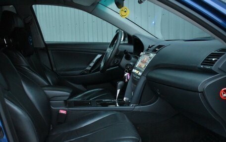 Toyota Camry, 2006 год, 859 999 рублей, 19 фотография