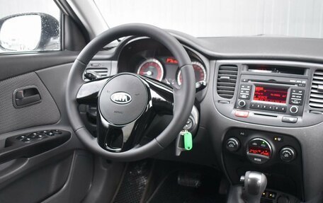 KIA Rio II, 2010 год, 619 999 рублей, 8 фотография