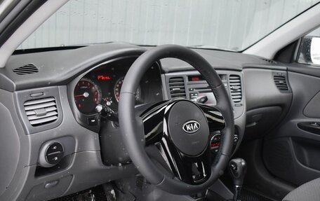KIA Rio II, 2010 год, 619 999 рублей, 13 фотография