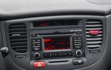 KIA Rio II, 2010 год, 619 999 рублей, 9 фотография