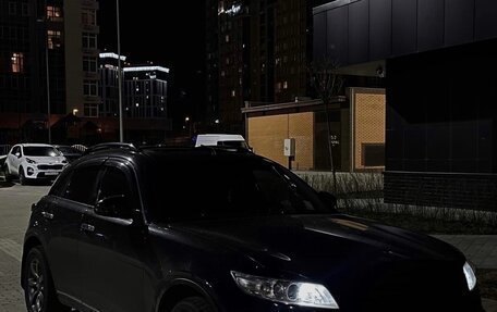 Infiniti FX I, 2005 год, 600 000 рублей, 7 фотография