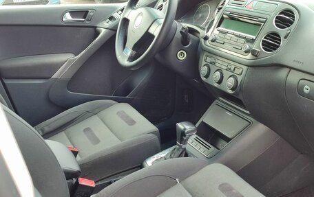 Volkswagen Tiguan I, 2009 год, 919 000 рублей, 8 фотография