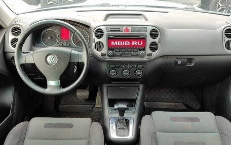Volkswagen Tiguan I, 2009 год, 919 000 рублей, 9 фотография