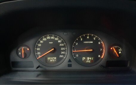 Volvo S60 III, 2001 год, 395 000 рублей, 13 фотография